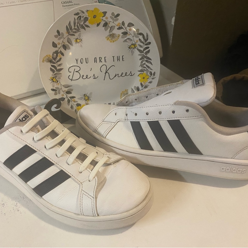 Adidas Classics (White & Black Striped)